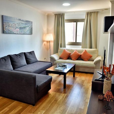 Wonderstays Apartamentos La Estacion Málaga Dış mekan fotoğraf