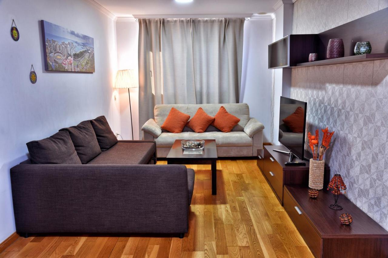 Wonderstays Apartamentos La Estacion Málaga Dış mekan fotoğraf