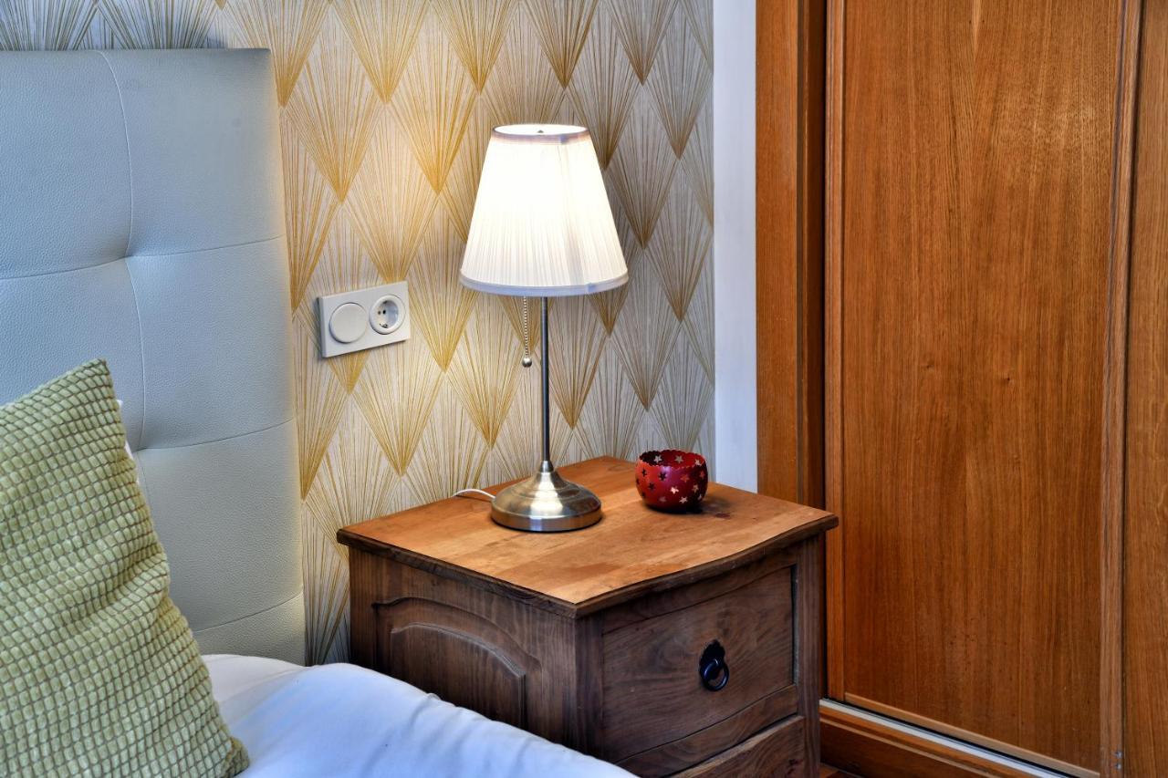 Wonderstays Apartamentos La Estacion Málaga Dış mekan fotoğraf
