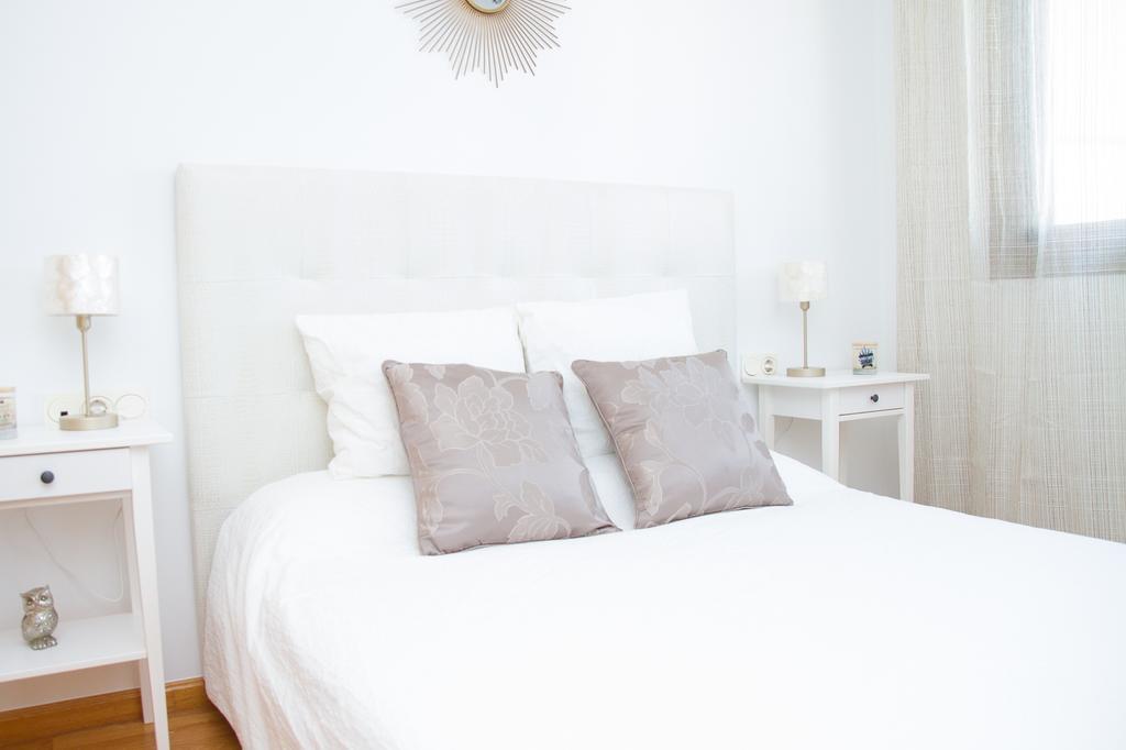 Wonderstays Apartamentos La Estacion Málaga Dış mekan fotoğraf