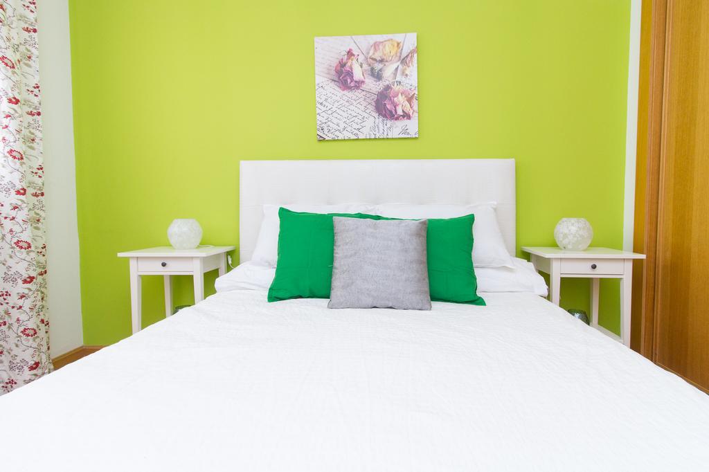 Wonderstays Apartamentos La Estacion Málaga Dış mekan fotoğraf
